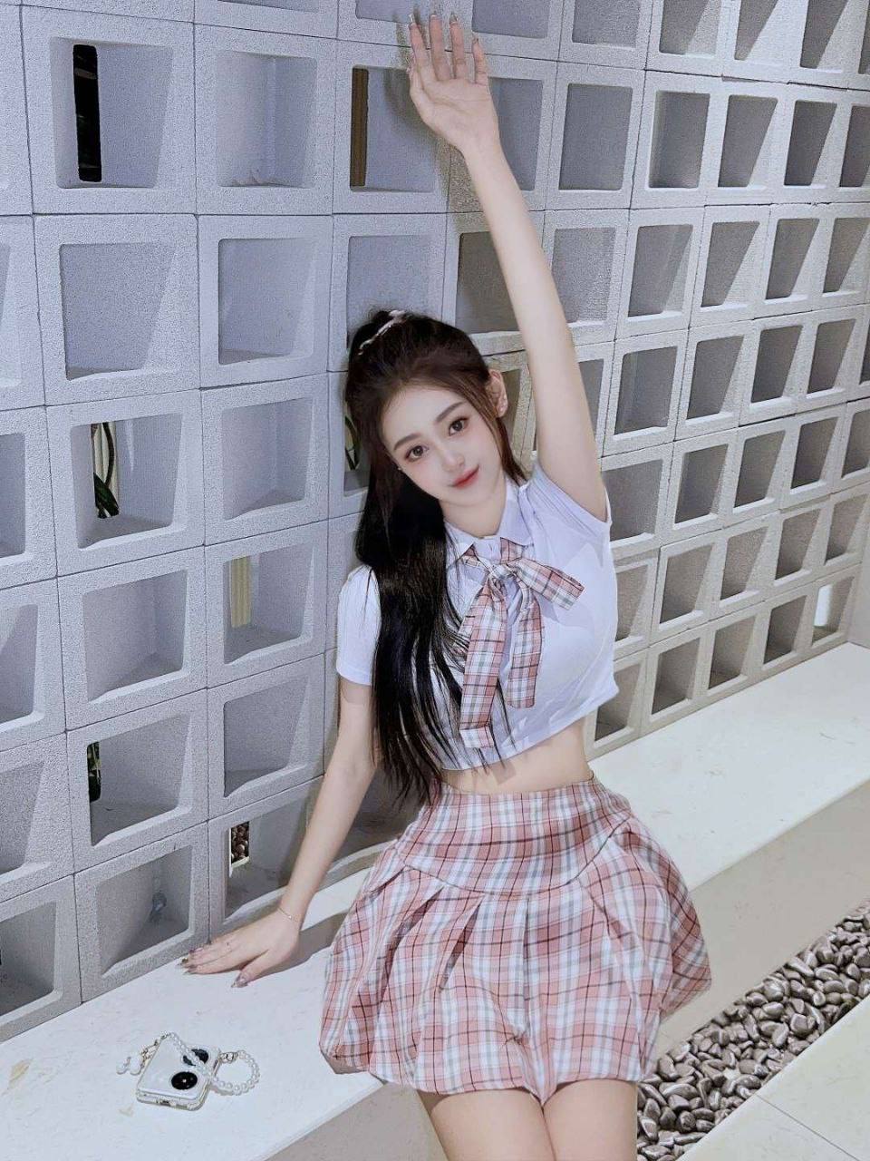  解锁美国援交的奢华密码：顶级平台 USLULU 带你纵情东西海岸