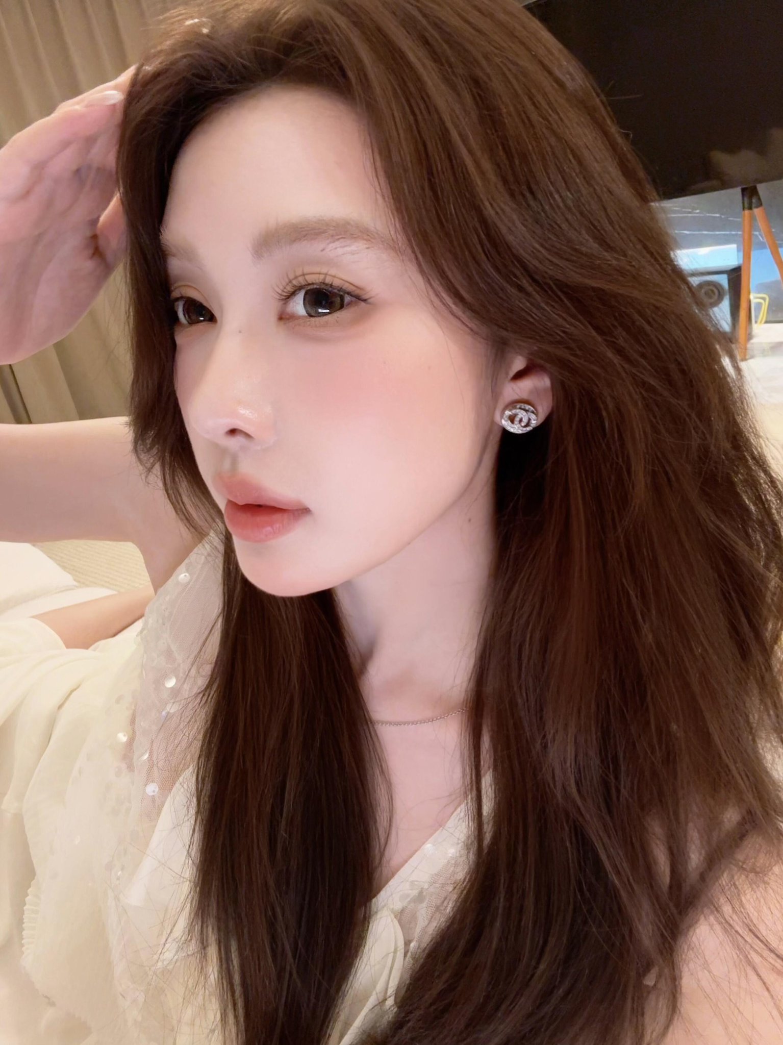 标题：纽约曼哈顿顶级网红模特空降，175cm火辣身材+极致女友感，北美华人圈最值得冲的私密体验！当下伊朗冲突升级+油价暴涨压力下，释放压力的最佳选择！